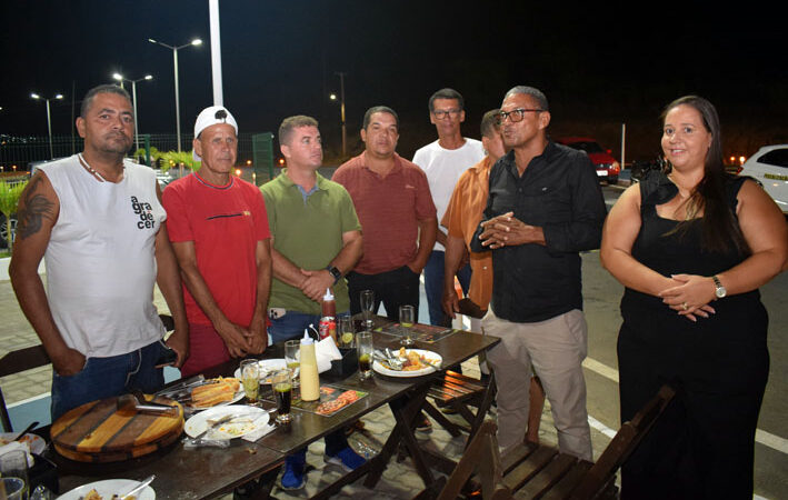 Secretaria de Obras de Baixa Grande promove confraternização com servidores