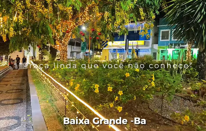 Praça Linda que Você Não Conhece é o novo videoclipe lançado pelo cantor e compositor João Sena