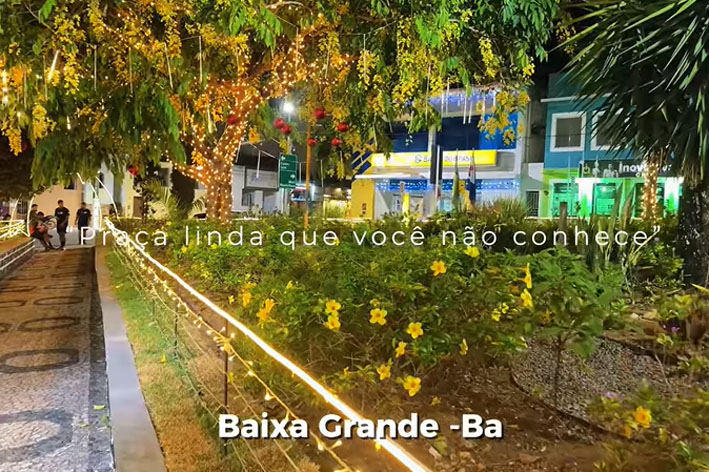 Praça Linda que Você Não Conhece é o novo videoclipe lançado pelo cantor e compositor João Sena