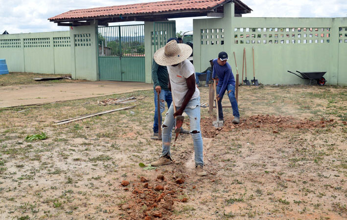 Prefeitura de Baixa Grande inicia construção de quatro novas salas de aula em Italegre