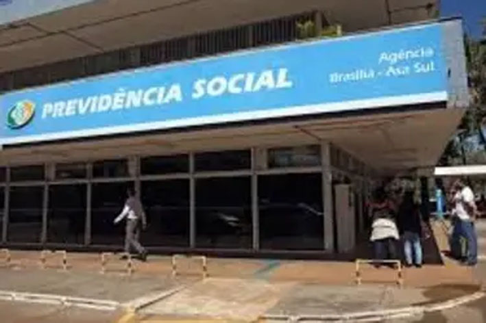 Empréstimo consignado é usado por maioria de beneficiários do INSS para pagar dívidas, revela pesquisa