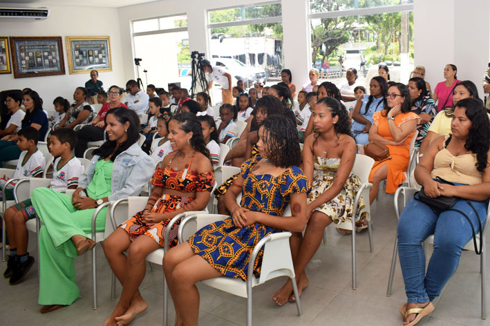 Câmara de Vereadores de Baixa Grande promove Sessão Solene em alusão ao Dia da Mulher
