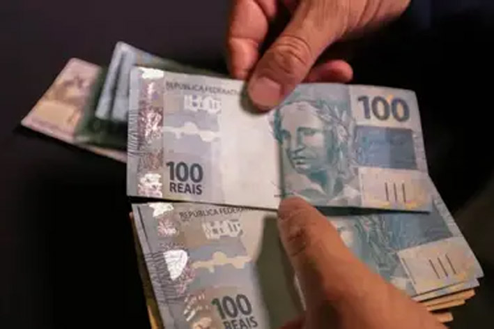 Orçamento familiar: Norte e Nordeste lideram comprometimento da renda no país, aponta Serasa