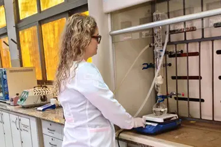 Pesquisa da UFMS desenvolve método mais eficiente e menos agressivo de quimioterapia para tratamentos oncológicos