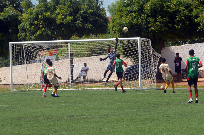 Pintadas vence Mairi fora de casa no primeiro jogo da final da Copa Jacuípe Sub-15