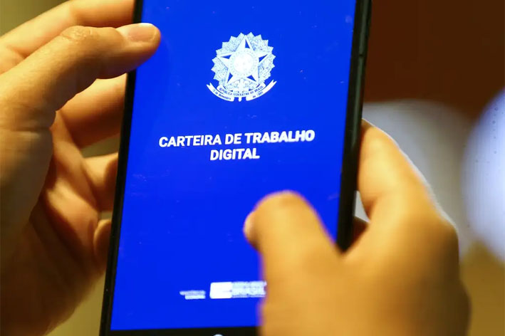 Brasileiros preferem bons salários e estabilidade do que home office e jornada reduzida, aponta CNI