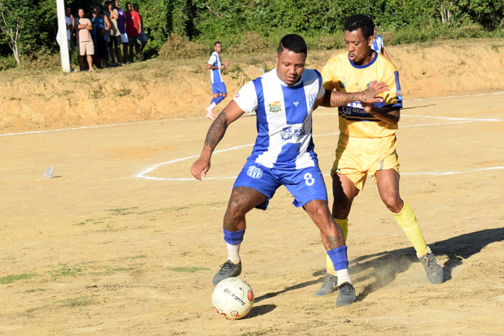 Lagoa do Mamão vence duelo equilibrado e garante vaga na semifinal da Copa Rural de Baixa Grande