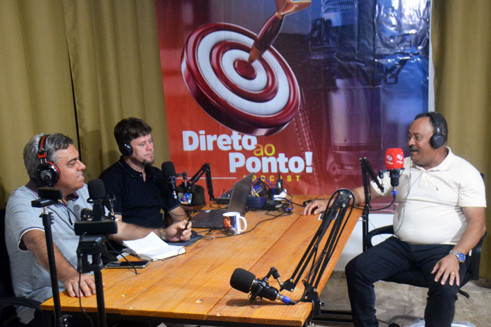 Sob nova direção, Podcast Direto ao Ponto retoma programação com participantes de Mundo Novo e região