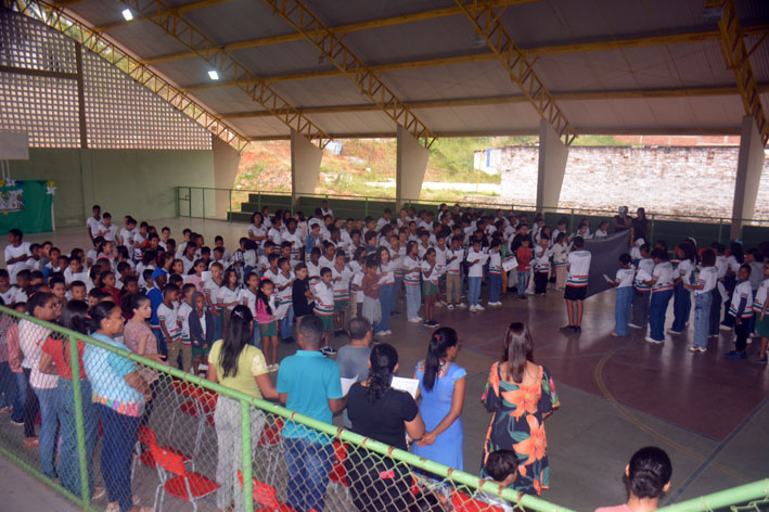 Escola Adenias Rodrigues inicia Semana da Pátria em Baixa Grande