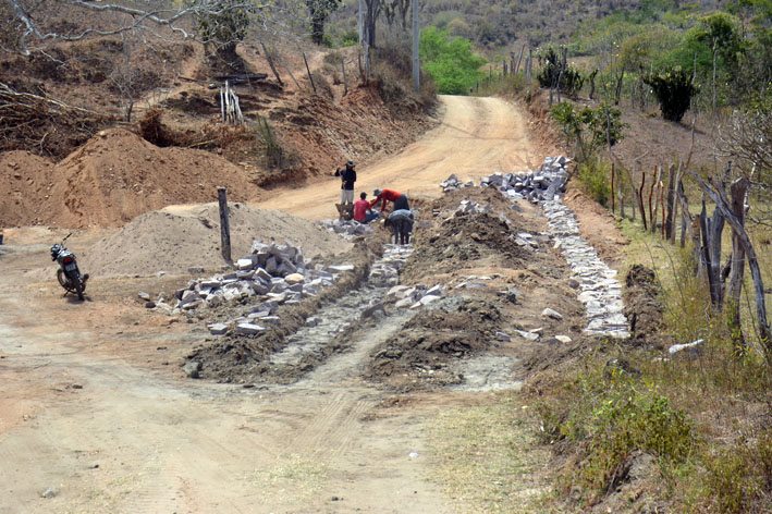 Segunda passagem molhada está sendo construída na região de Italegre, zona rural de Baixa Grande