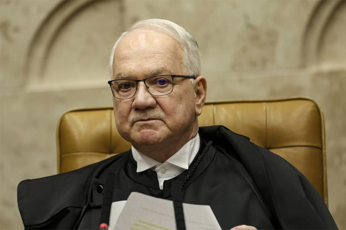 Fachin devolve relatoria do caso do INSS a Mendonça e mantém Master